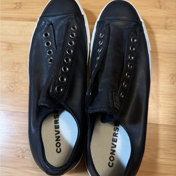 Converse size 11.5 slip on no lace black shoes - Picture 2 of 7
